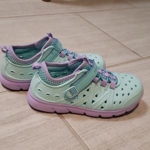 Stride Rite Made2Play Phibian Purple and Teal
